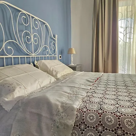 Da Nella Dimora Di Campagna